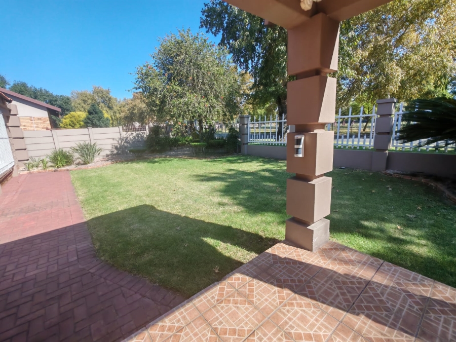 3 Bedroom Property for Sale in Vaalpark Free State